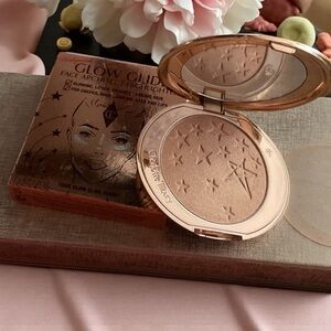 Charlotte Tilbury Hollywood Glow Glide Face Architect Highlighter - Gilded Glow